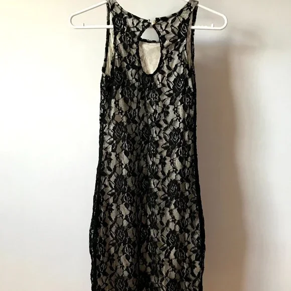Black Laced Sleeveless Mesh Dress with Cream Coloured Inner Lining - Picture 2 of 2
